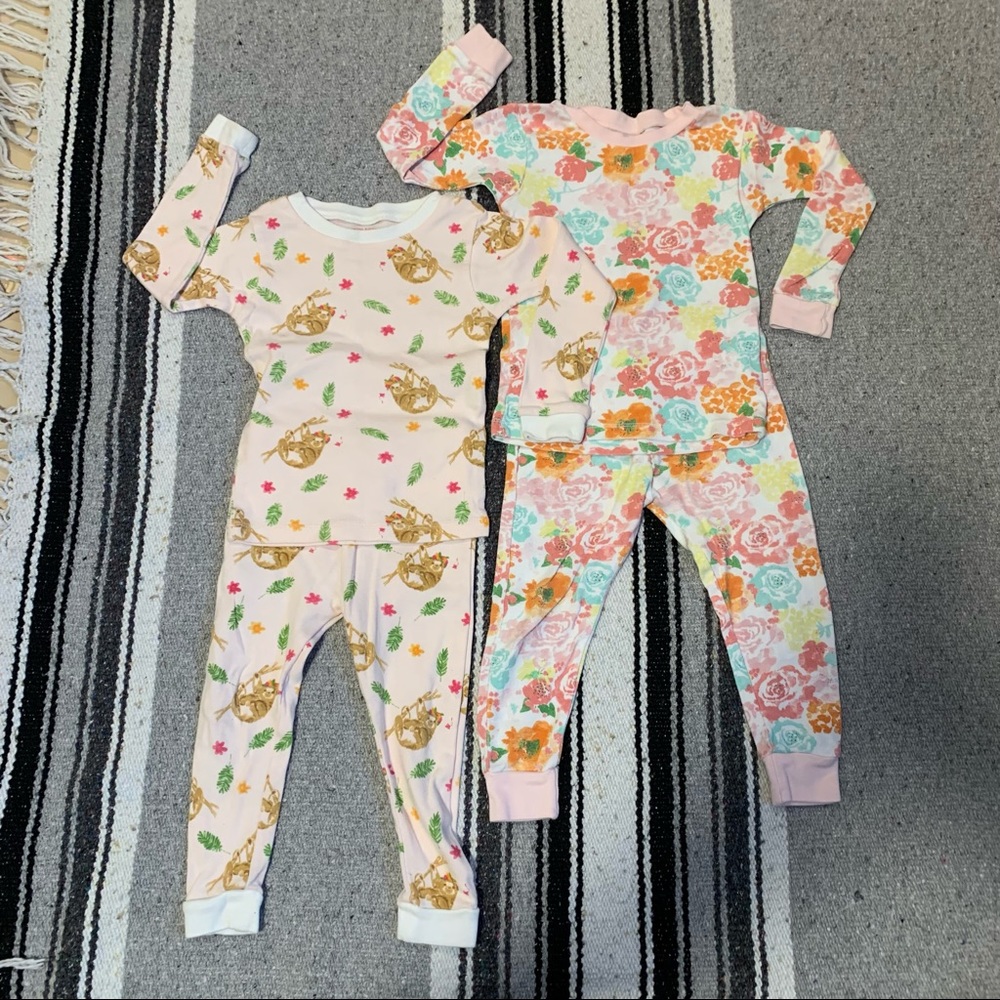 Burt’s Bee Baby Pajama Bundle (2T)